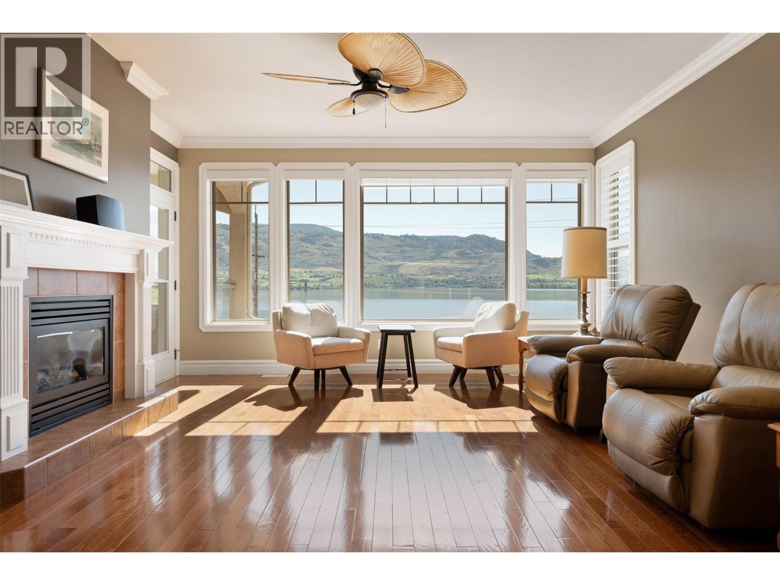 6202 89th Street, Osoyoos, British Columbia  V0H 1V1 - Photo 4 - 10391353