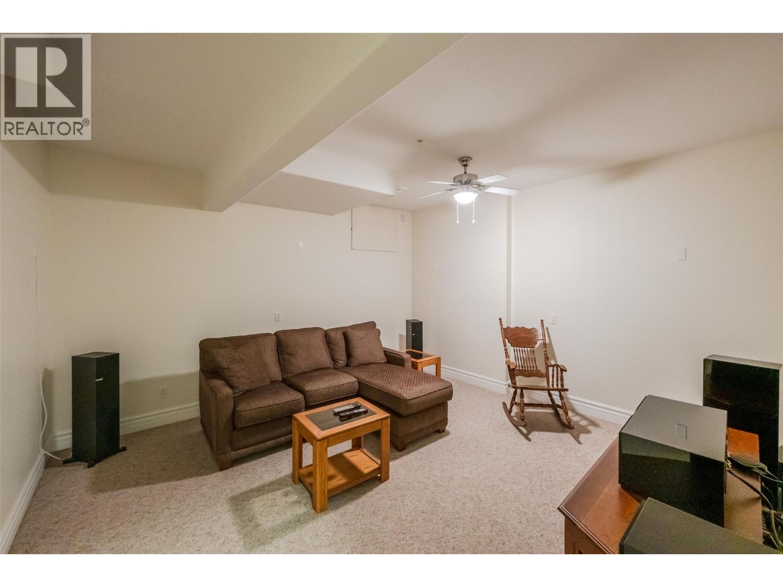 6202 89th Street, Osoyoos, British Columbia  V0H 1V1 - Photo 42 - 10391353