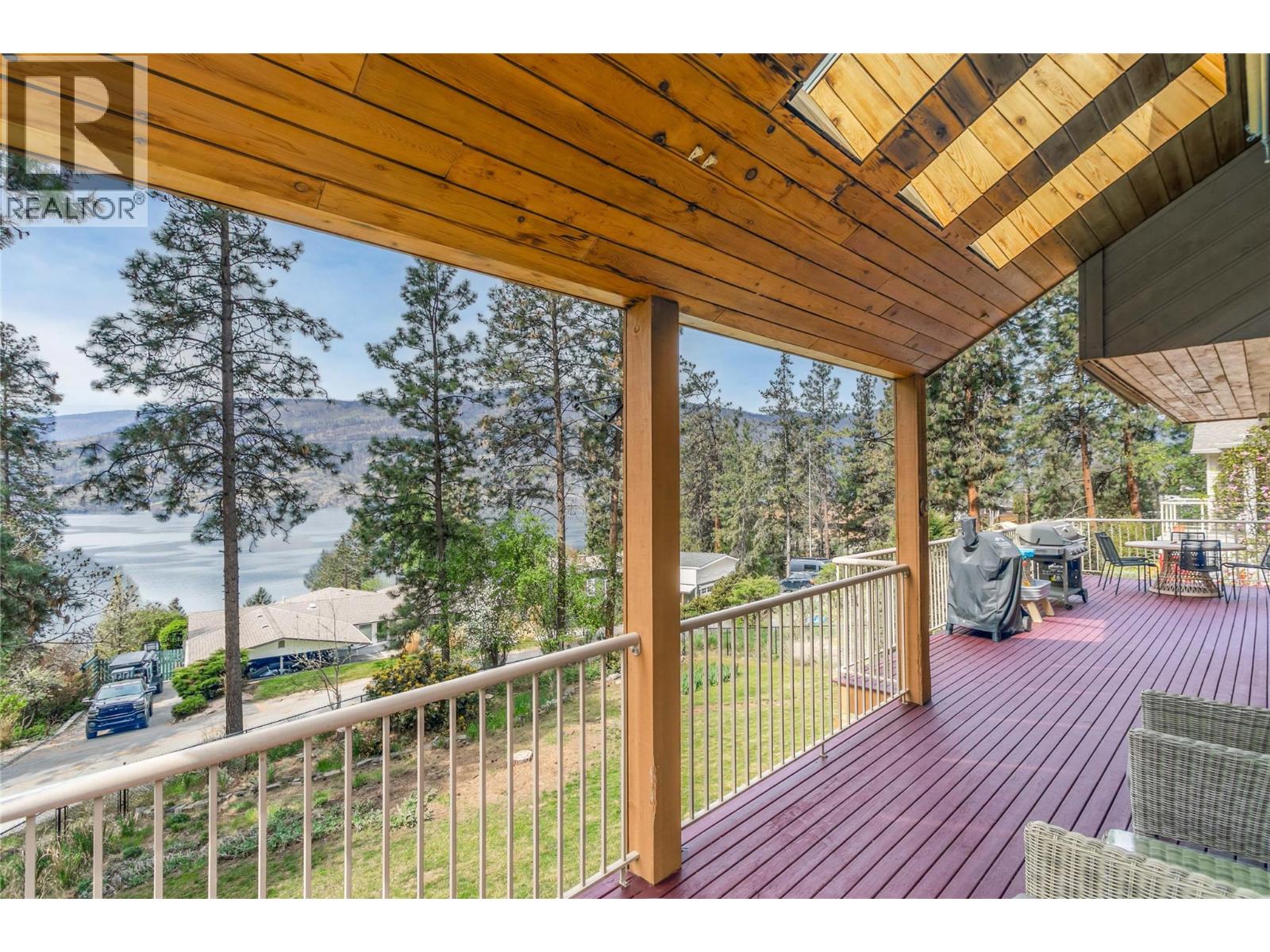 2020 Bennett Road, Kelowna, British Columbia  V1V 2C1 - Photo 18 - 10391840