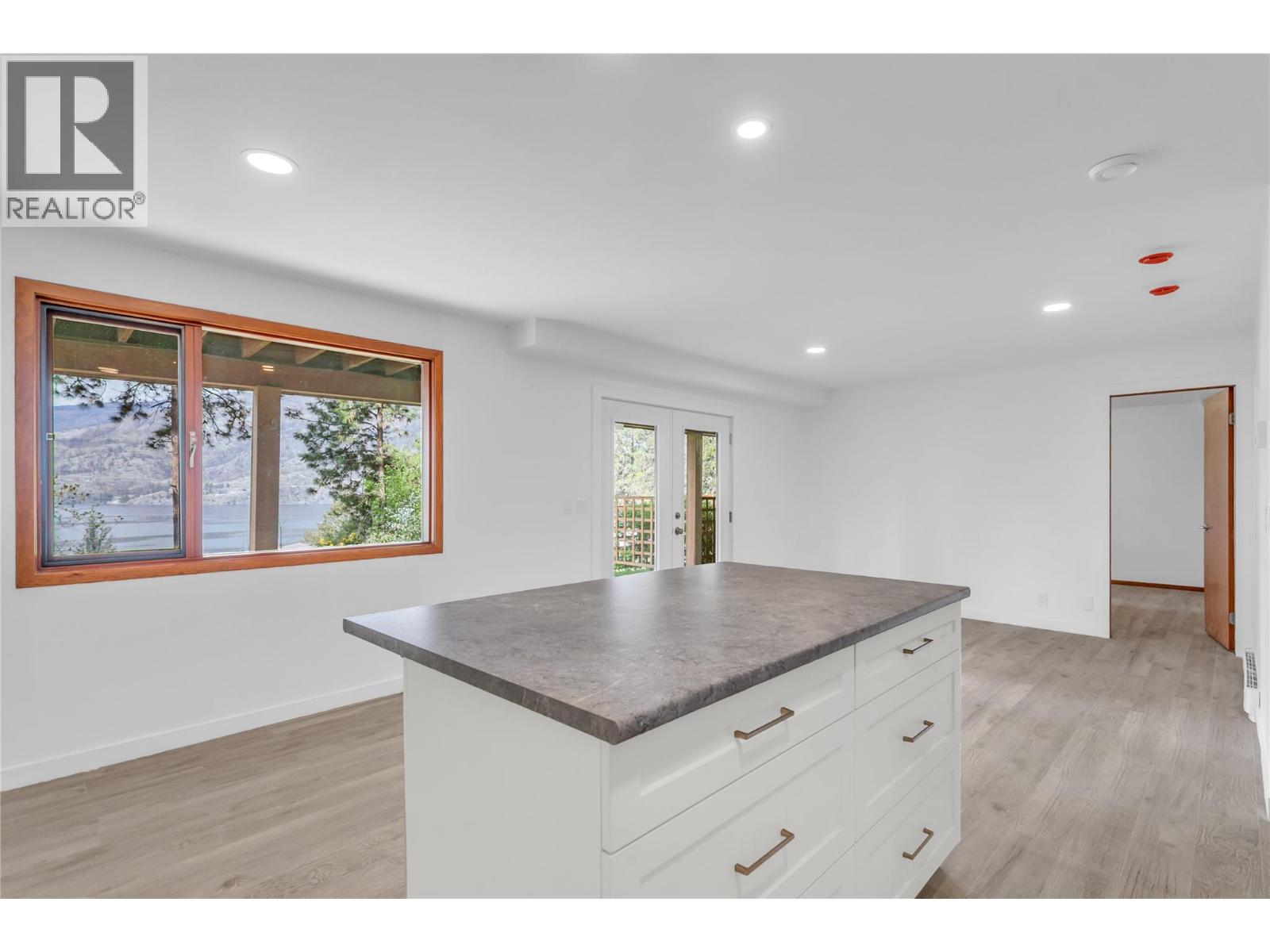 2020 Bennett Road, Kelowna, British Columbia  V1V 2C1 - Photo 36 - 10391840