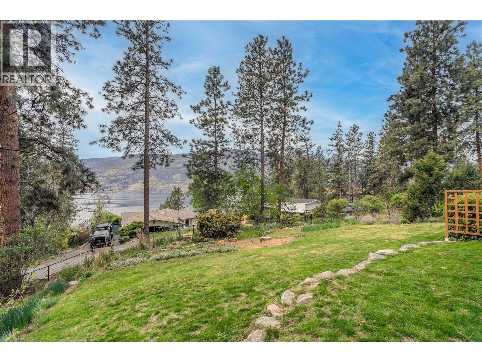 2020 Bennett Road, Kelowna, British Columbia  V1V 2C1 - Photo 44 - 10391840