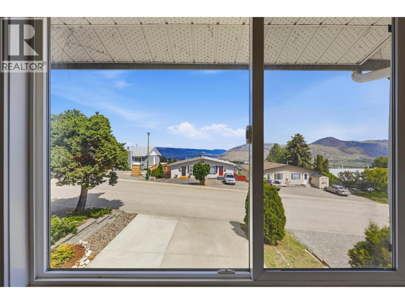 393 Waddington Drive, Kamloops, British Columbia  V2E 1S3 - Photo 11 - 10391845
