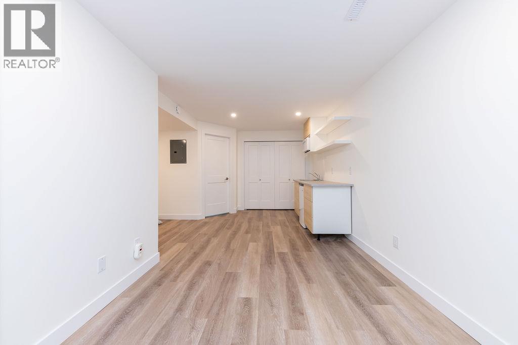 393 Waddington Drive, Kamloops, British Columbia  V2E 1S3 - Photo 34 - 10391845