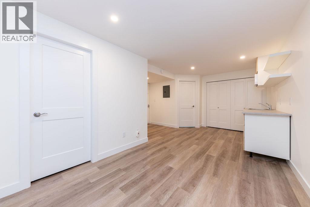 393 Waddington Drive, Kamloops, British Columbia  V2E 1S3 - Photo 35 - 10391845