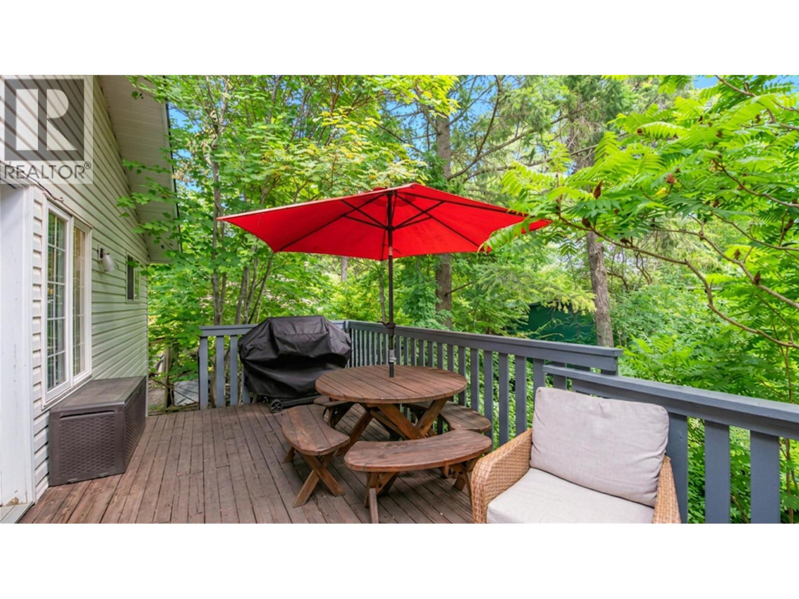 33 Birch Road, Lumby, British Columbia  V0E 2G5 - Photo 18 - 10390478