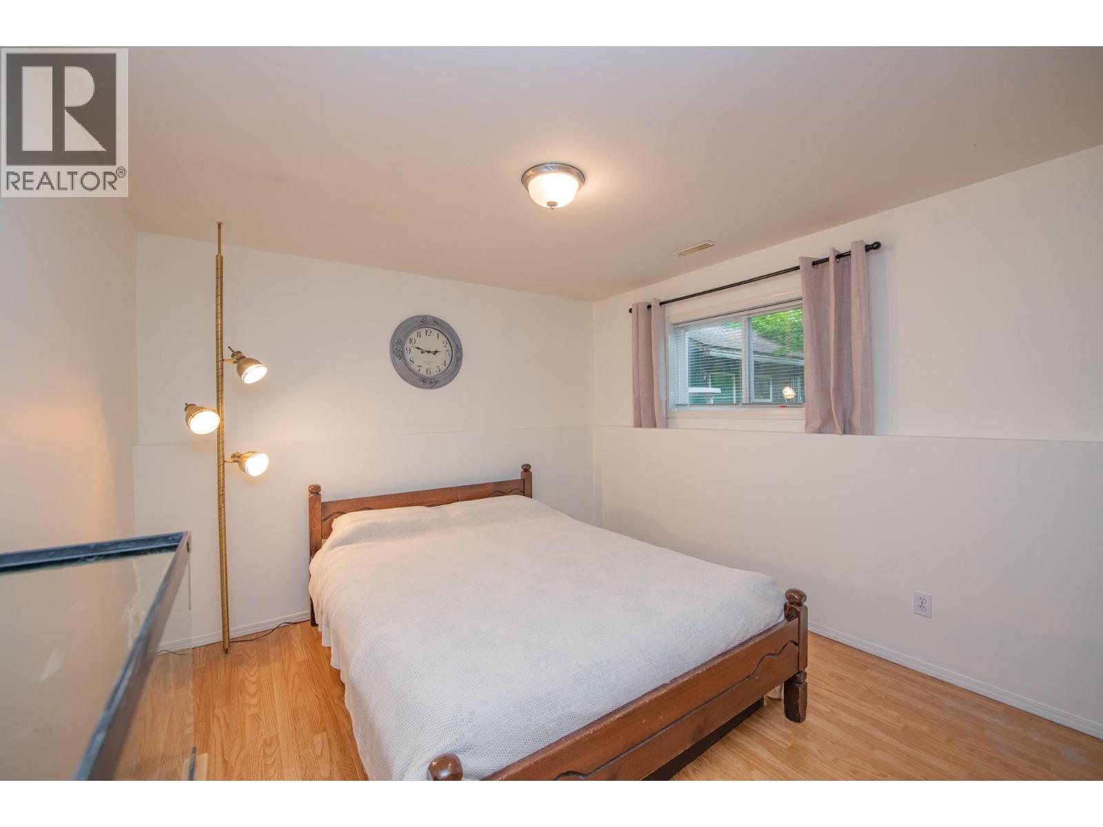 33 Birch Road, Lumby, British Columbia  V0E 2G5 - Photo 32 - 10390478