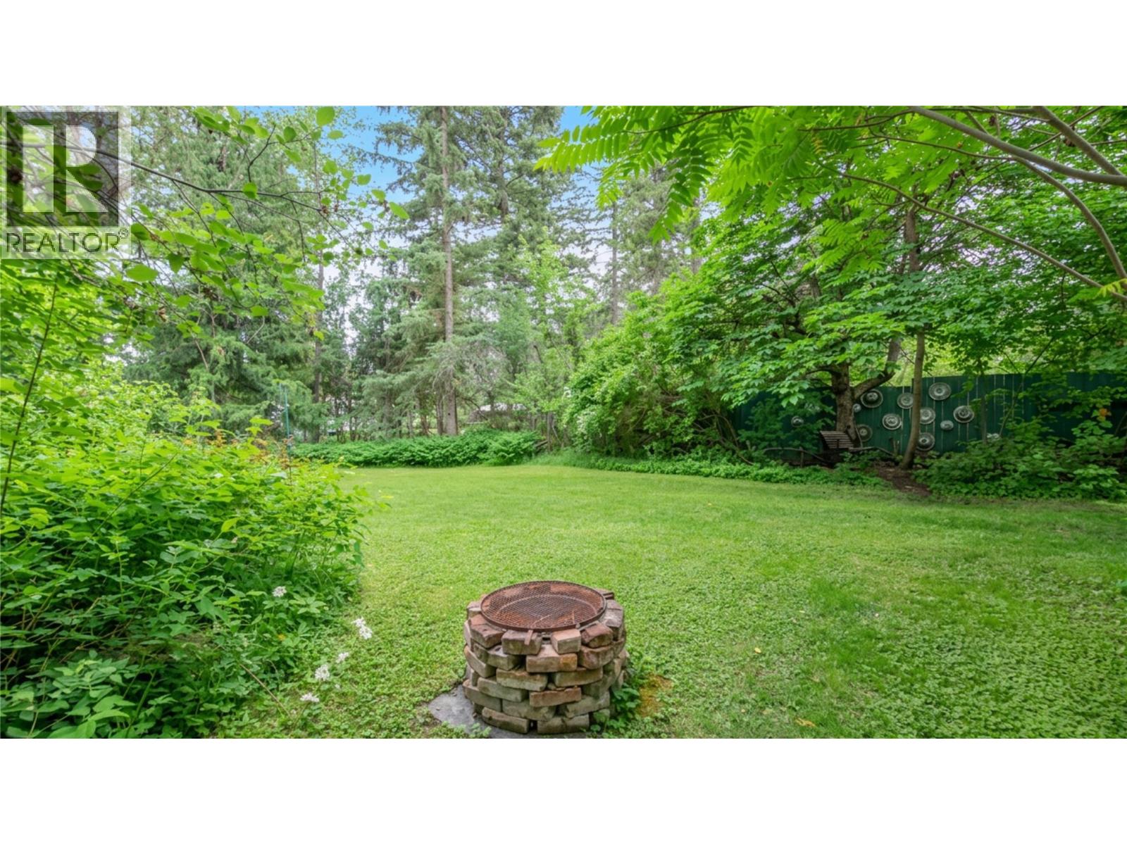 33 Birch Road, Lumby, British Columbia  V0E 2G5 - Photo 39 - 10390478