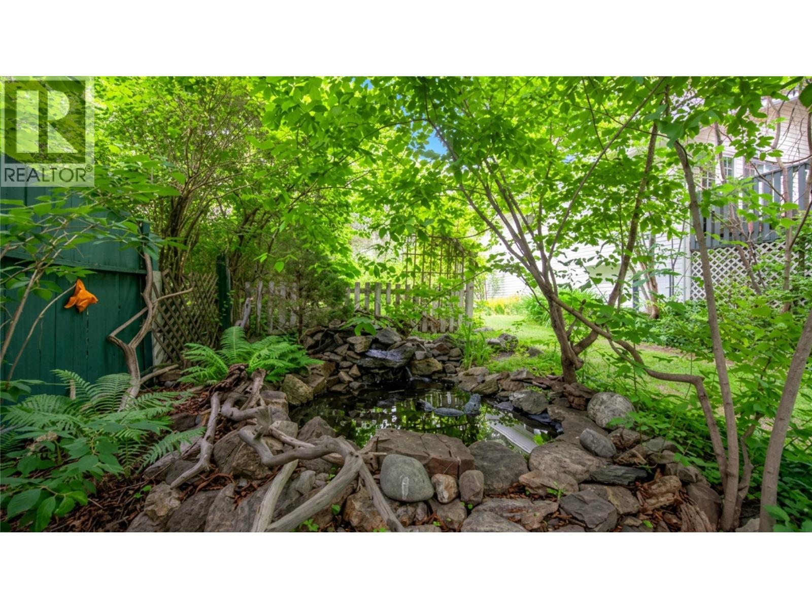 33 Birch Road, Lumby, British Columbia  V0E 2G5 - Photo 48 - 10390478
