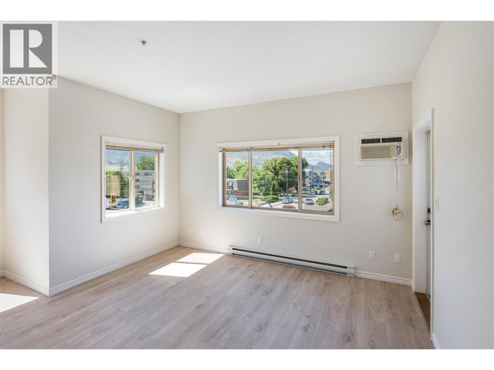 196 Wade Avenue W Unit# 301, Penticton, British Columbia  V2A 1T6 - Photo 12 - 10391857