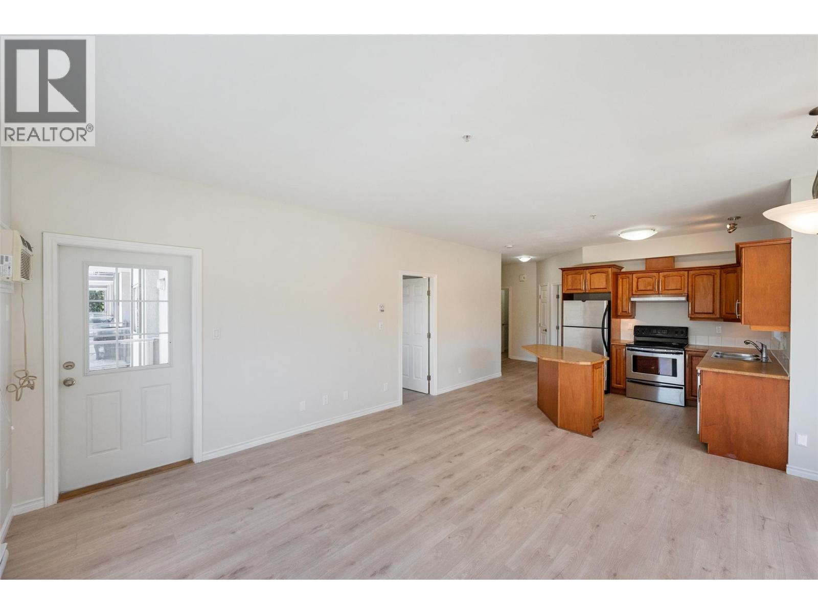 196 Wade Avenue W Unit# 301, Penticton, British Columbia  V2A 1T6 - Photo 18 - 10391857