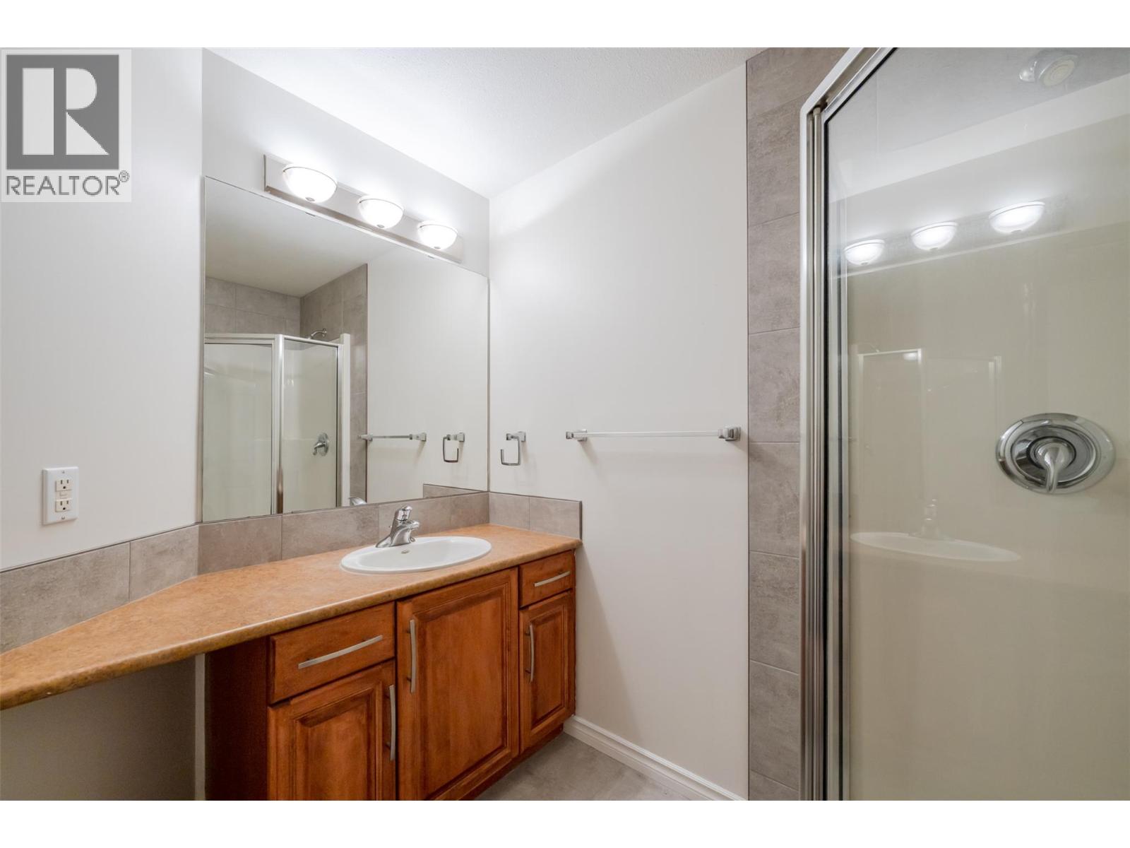 196 Wade Avenue W Unit# 301, Penticton, British Columbia  V2A 1T6 - Photo 24 - 10391857