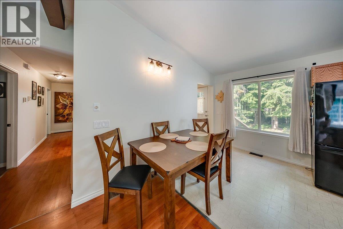 210 & 206 Belmond Road, Salmo, British Columbia  V0G 1Z0 - Photo 5 - 10391740
