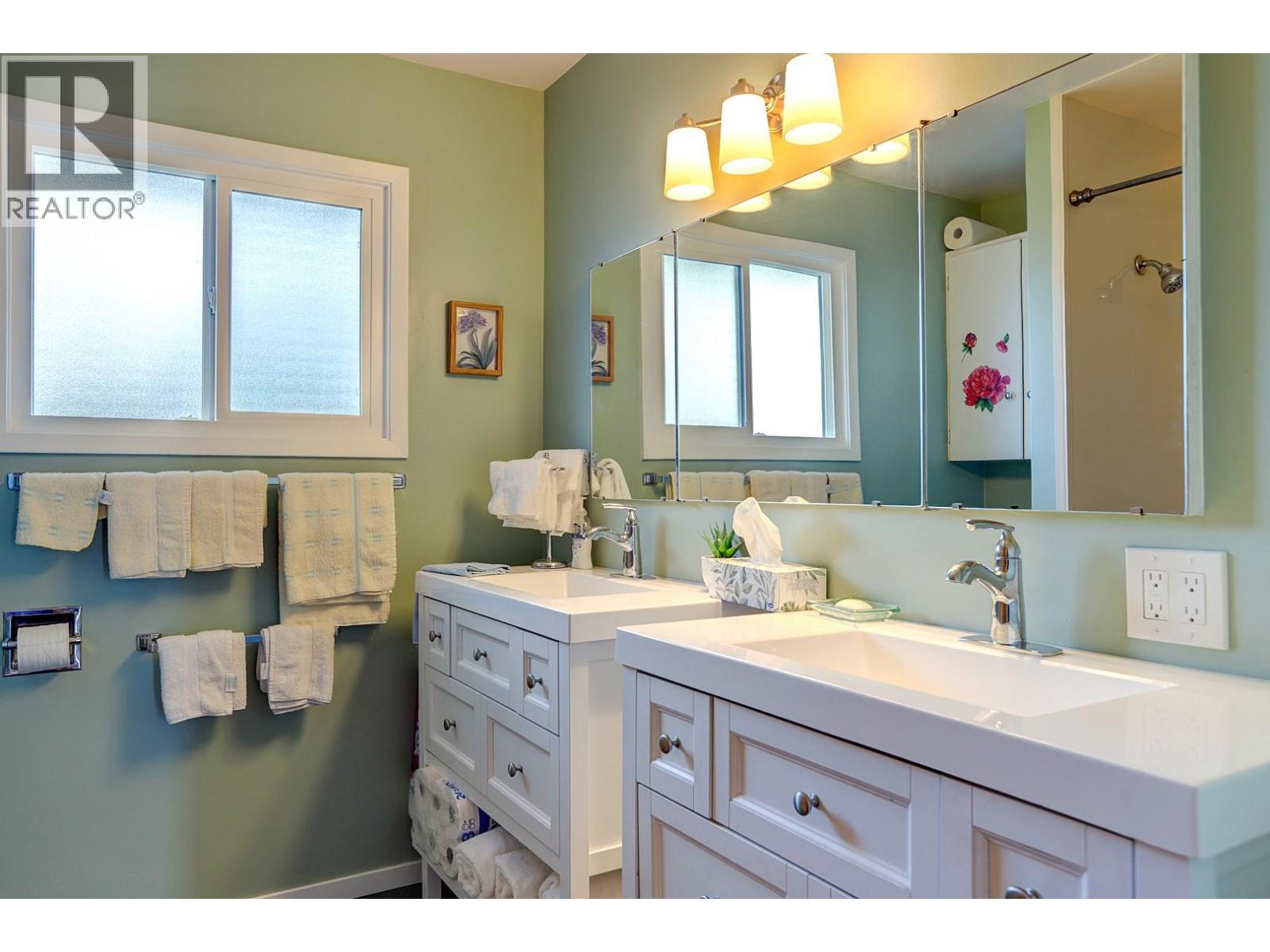 2400 44 Avenue, Vernon, British Columbia  V1T 3M1 - Photo 26 - 10391865