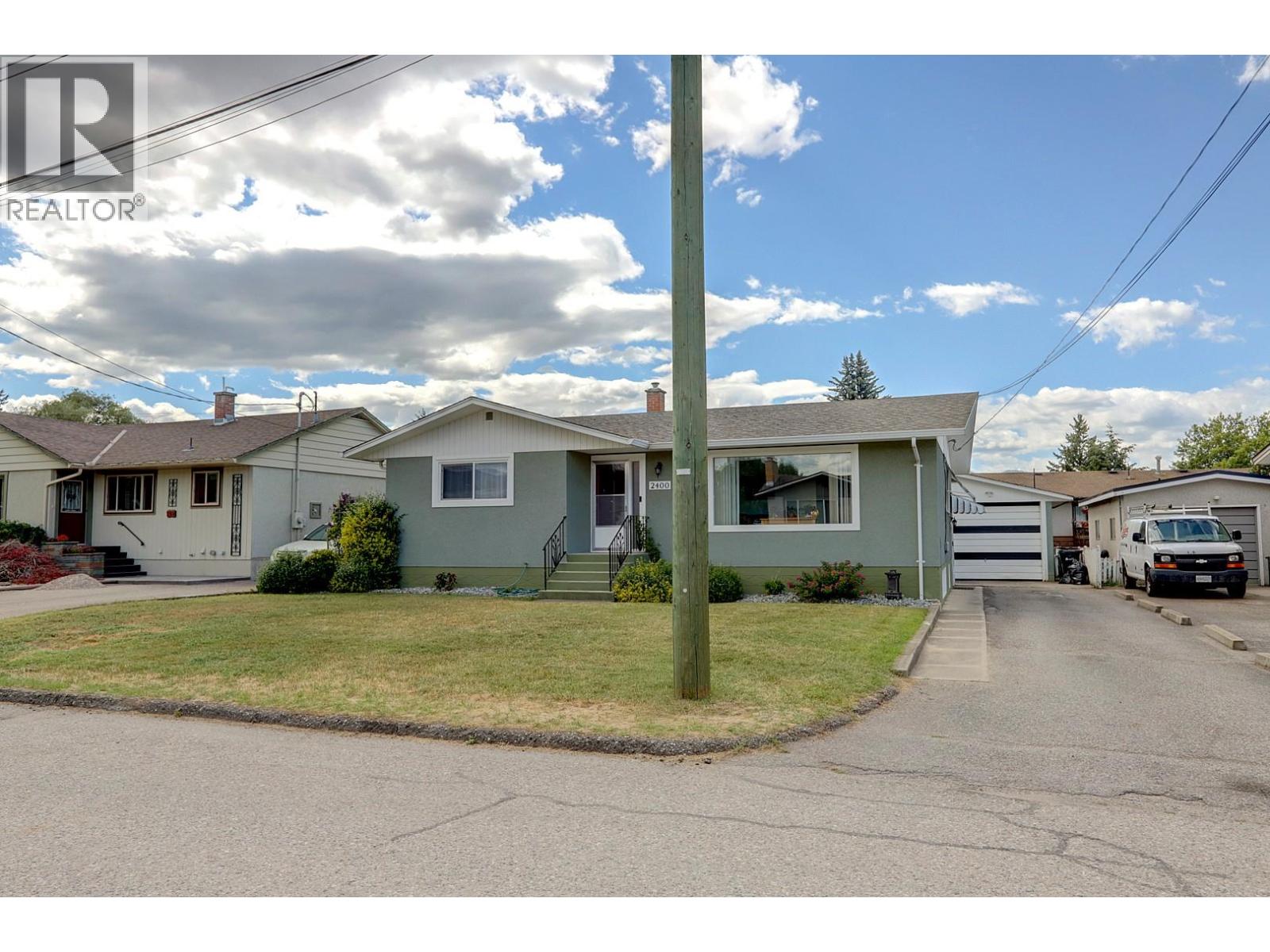 2400 44 Avenue, Vernon, British Columbia  V1T 3M1 - Photo 3 - 10391865