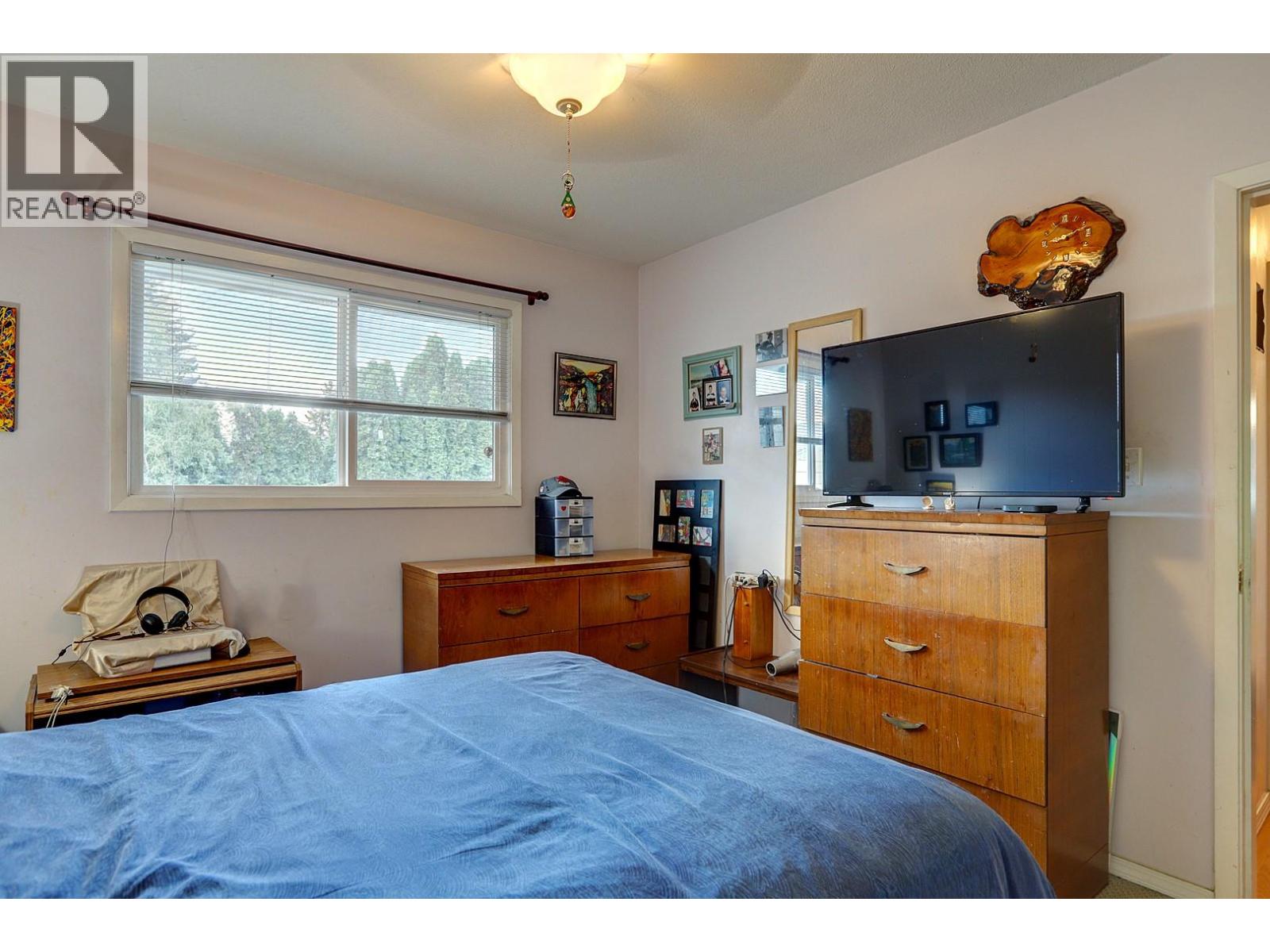 2400 44 Avenue, Vernon, British Columbia  V1T 3M1 - Photo 30 - 10391865
