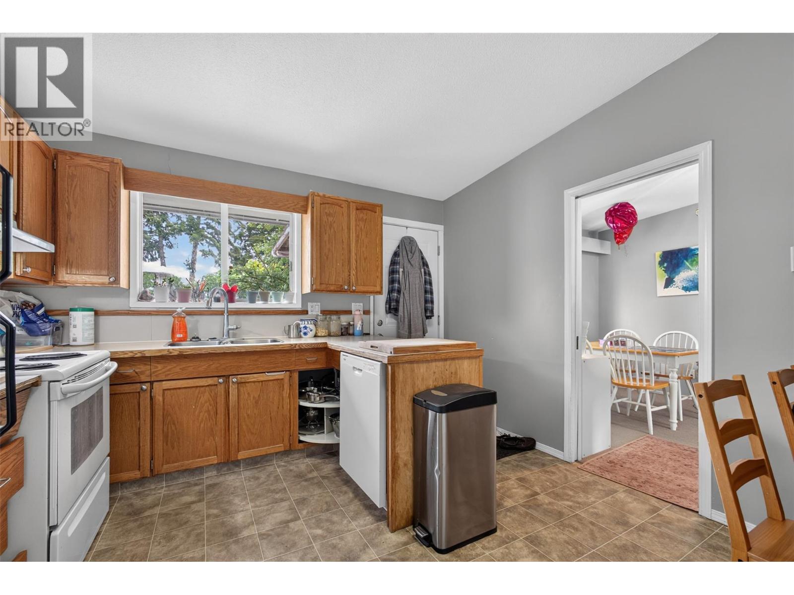 1480 Leaside Avenue, Kelowna, British Columbia  V1Y 3X5 - Photo 10 - 10390658