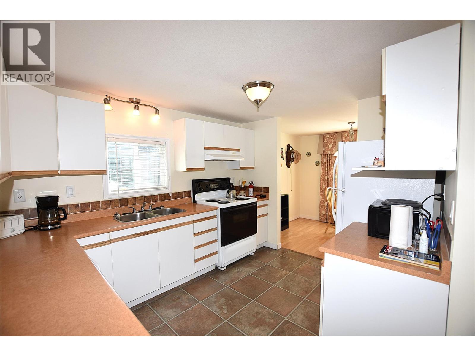 5484 25 Avenue Unit# 35, Vernon, British Columbia  V1T 7A8 - Photo 7 - 10391741