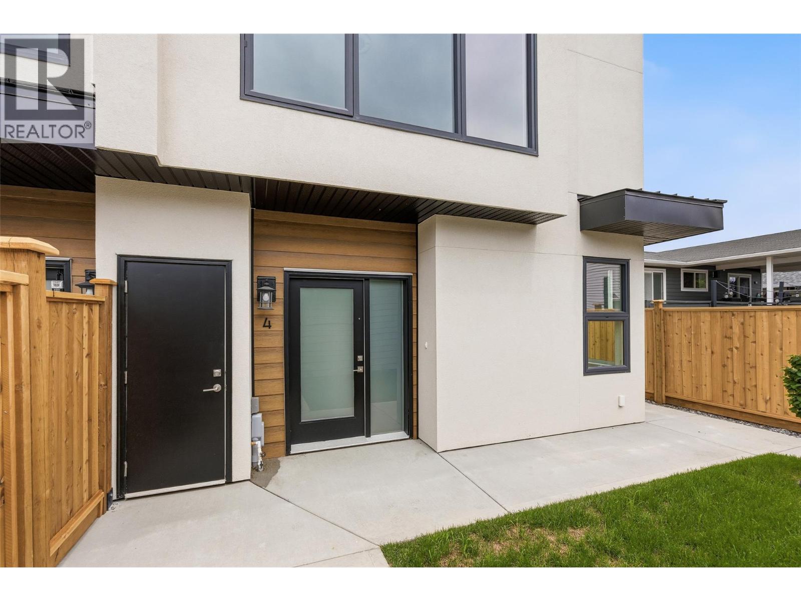 943 Fuller Avenue Unit# 4, Kelowna, British Columbia  V1Y 6X5 - Photo 34 - 10391882