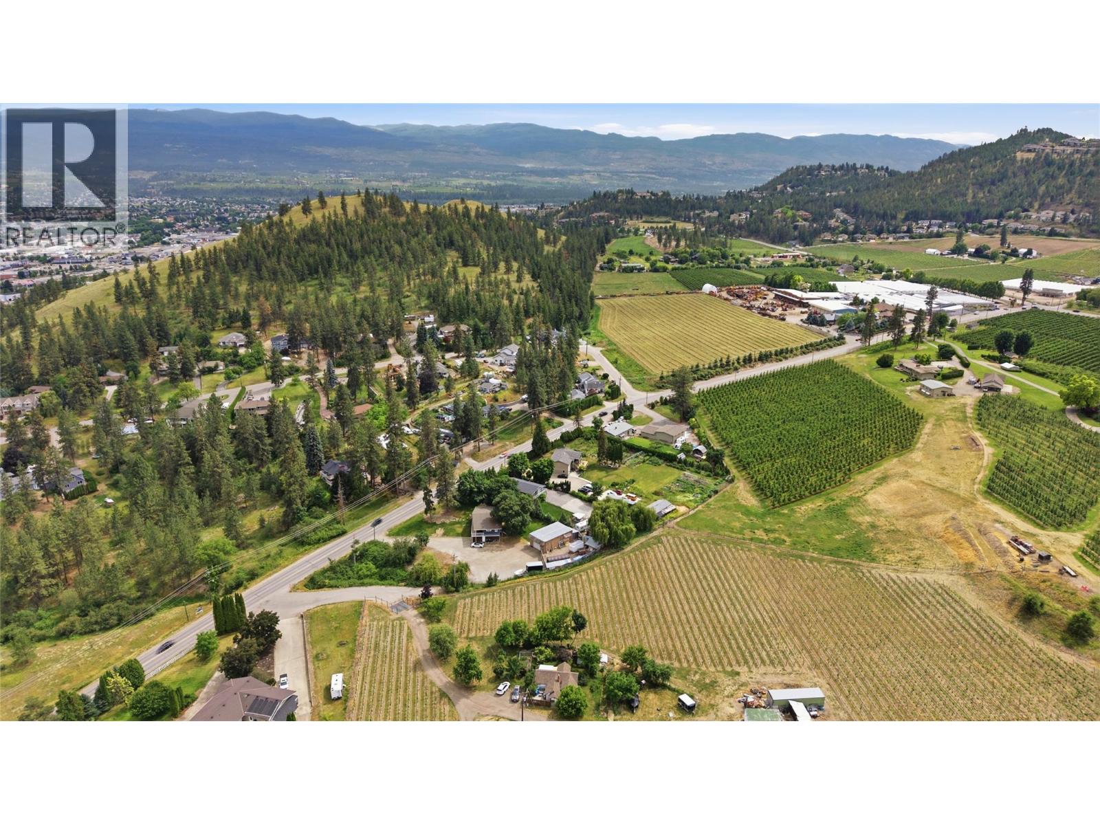 2668 Longhill Road, Kelowna, British Columbia  V1V 2G5 - Photo 55 - 10390760