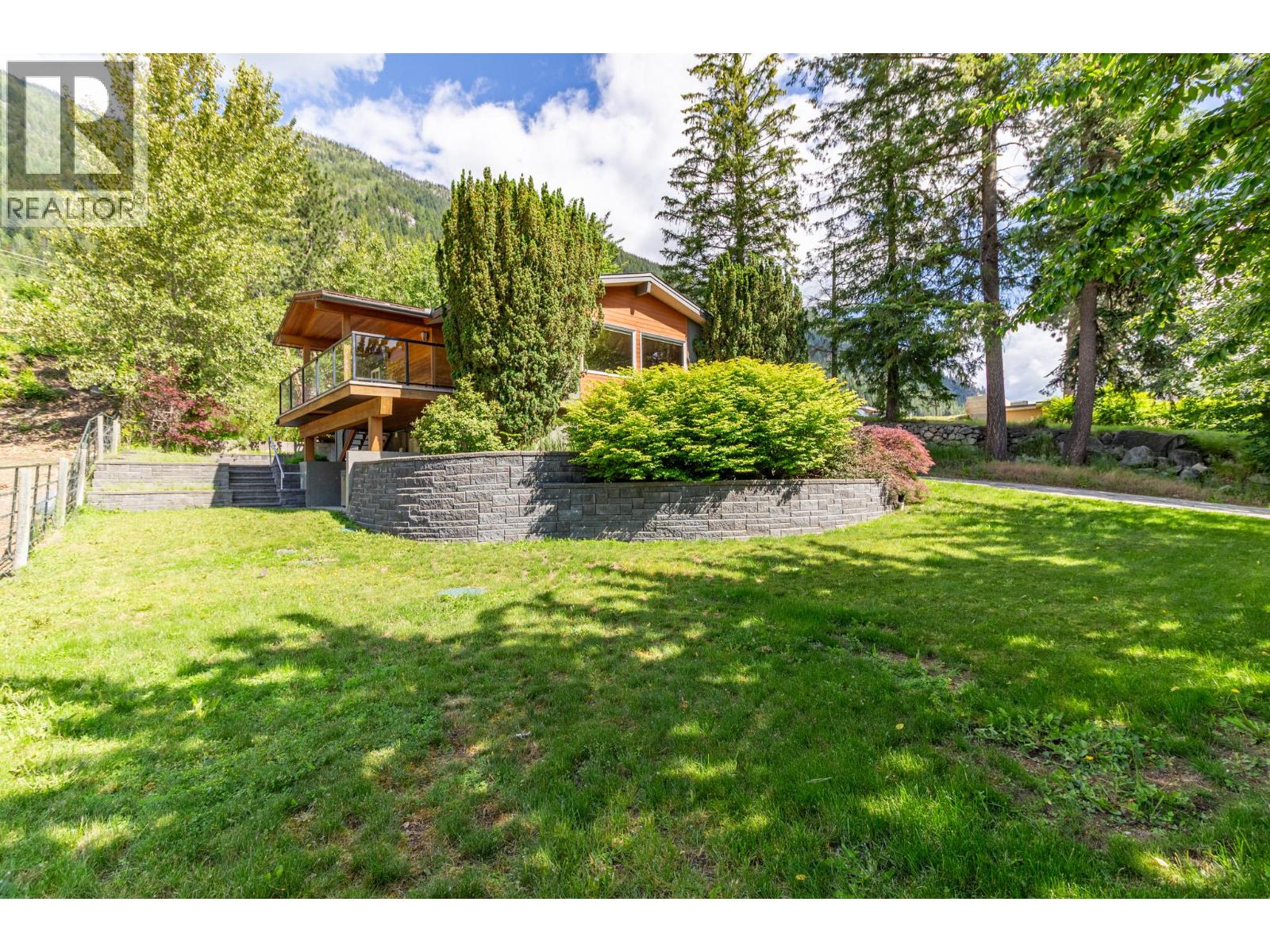 633 Jorgensen Road, nelson, British Columbia