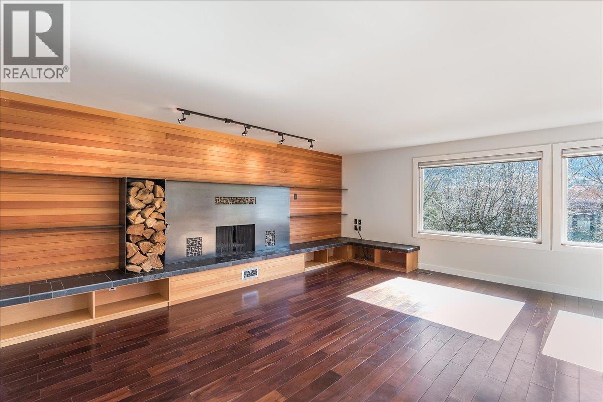 633 Jorgensen Road, Nelson, British Columbia  V1L 5P4 - Photo 10 - 10391867