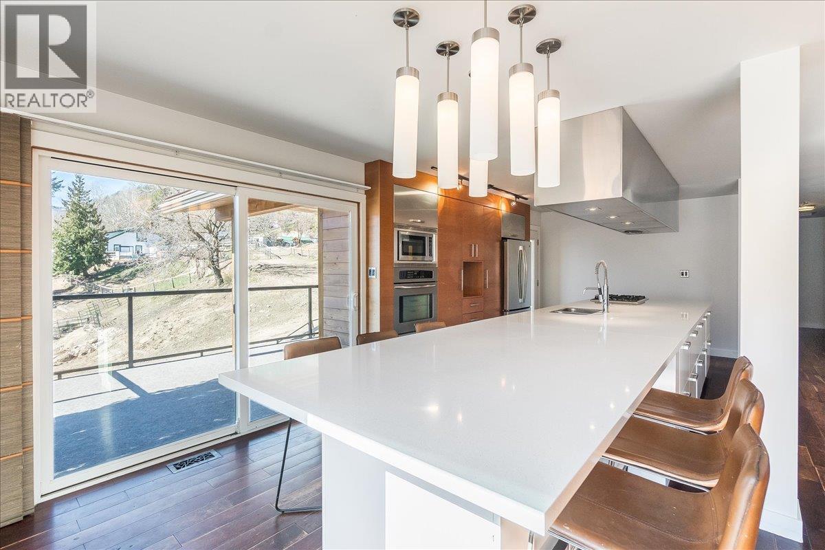 633 Jorgensen Road, Nelson, British Columbia  V1L 5P4 - Photo 17 - 10391867