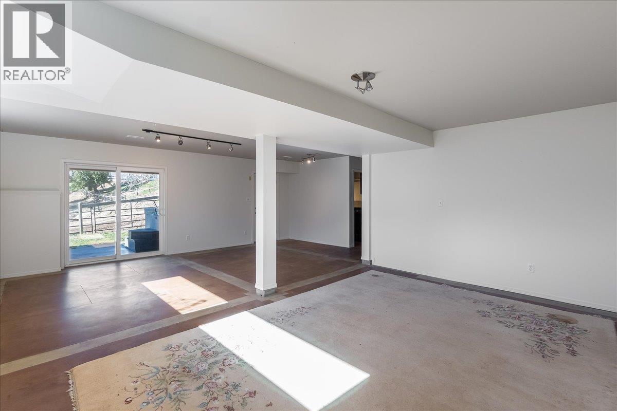 633 Jorgensen Road, Nelson, British Columbia  V1L 5P4 - Photo 39 - 10391867