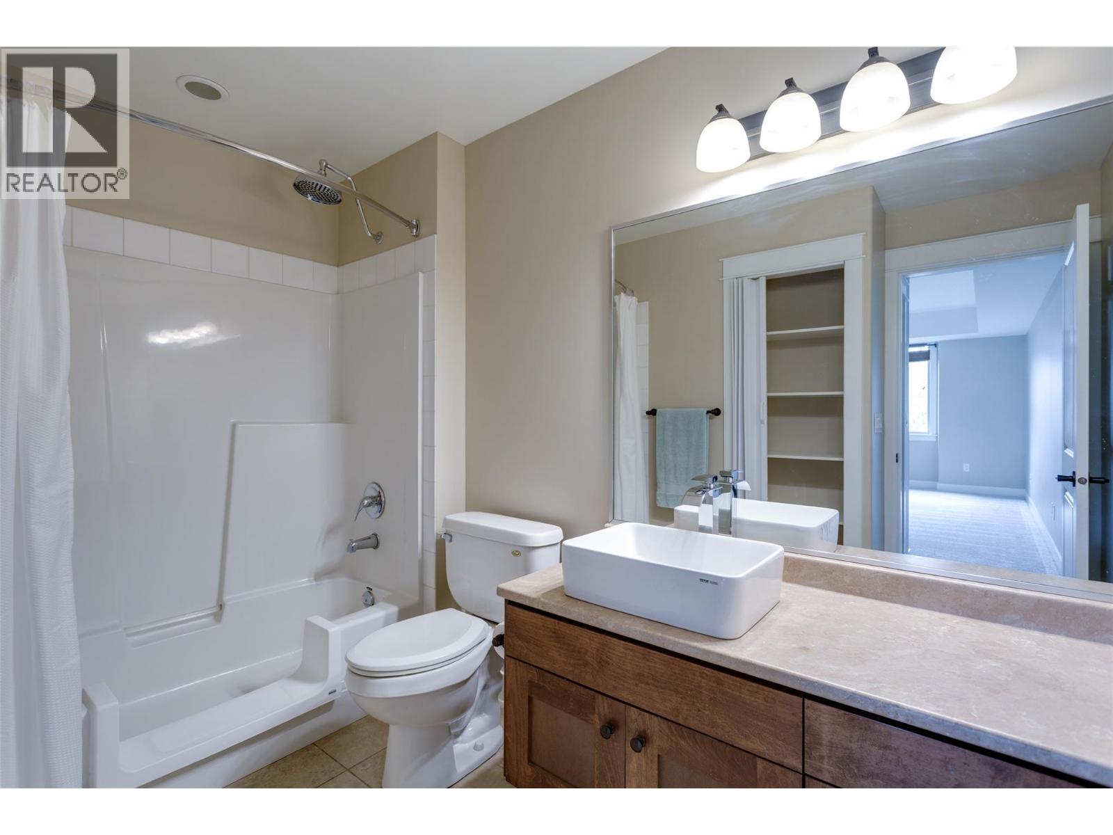2470 Tuscany Drive Unit# 302, West Kelowna, British Columbia  V4T 3G8 - Photo 39 - 10391797