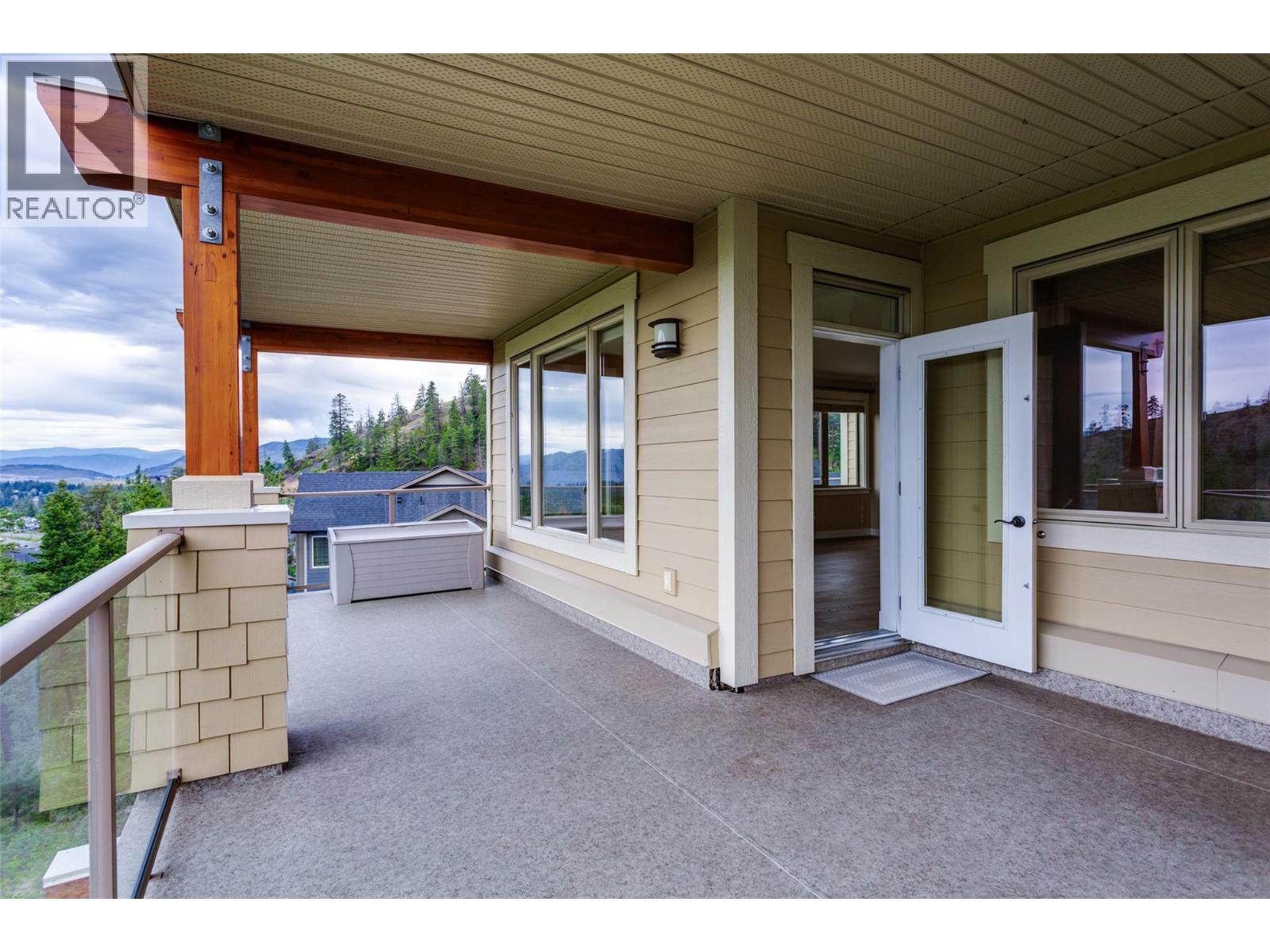 2470 Tuscany Drive Unit# 302, West Kelowna, British Columbia  V4T 3G8 - Photo 4 - 10391797