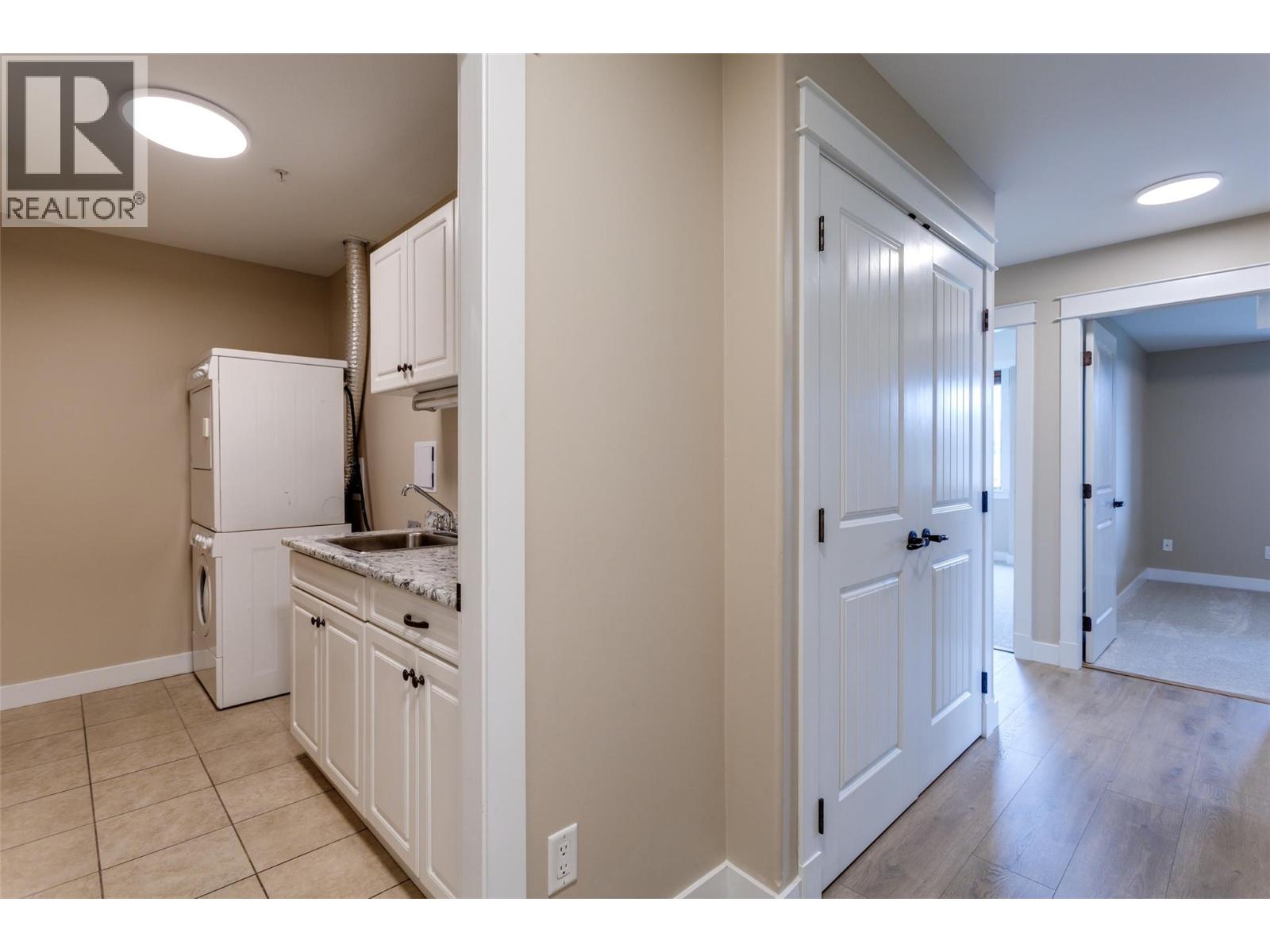 2470 Tuscany Drive Unit# 302, West Kelowna, British Columbia  V4T 3G8 - Photo 47 - 10391797
