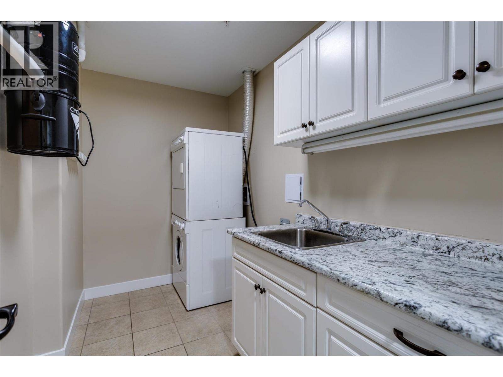 2470 Tuscany Drive Unit# 302, West Kelowna, British Columbia  V4T 3G8 - Photo 48 - 10391797