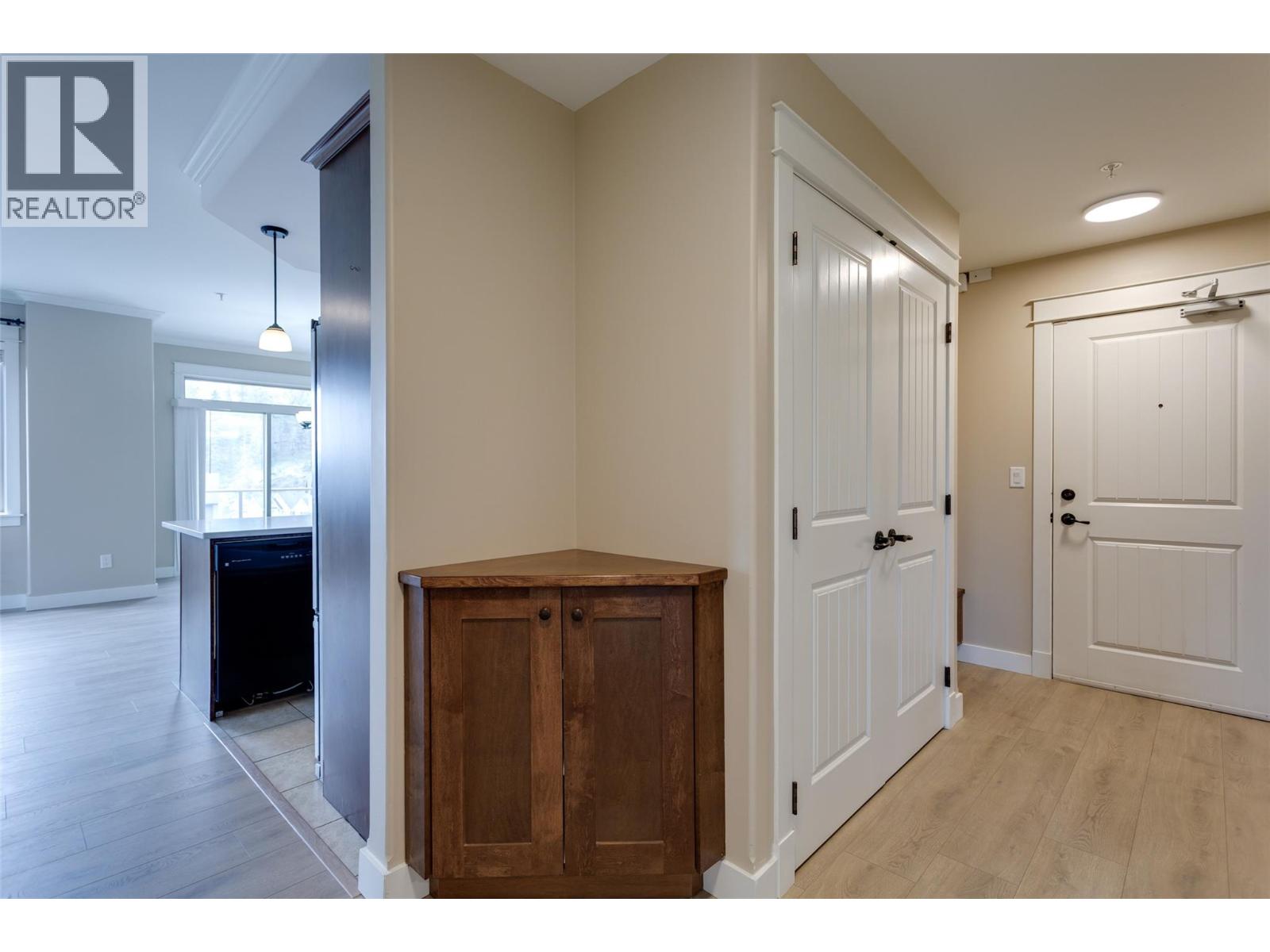 2470 Tuscany Drive Unit# 302, West Kelowna, British Columbia  V4T 3G8 - Photo 9 - 10391797