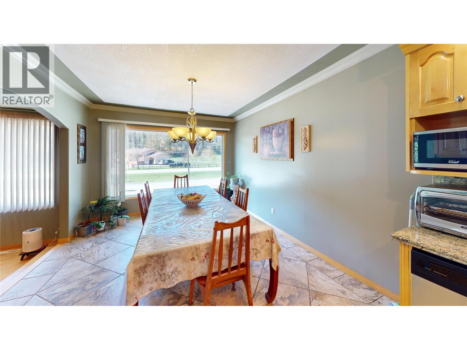 1698 Mckenzie Road, Fernie, British Columbia  V0B 1M5 - Photo 16 - 10391796