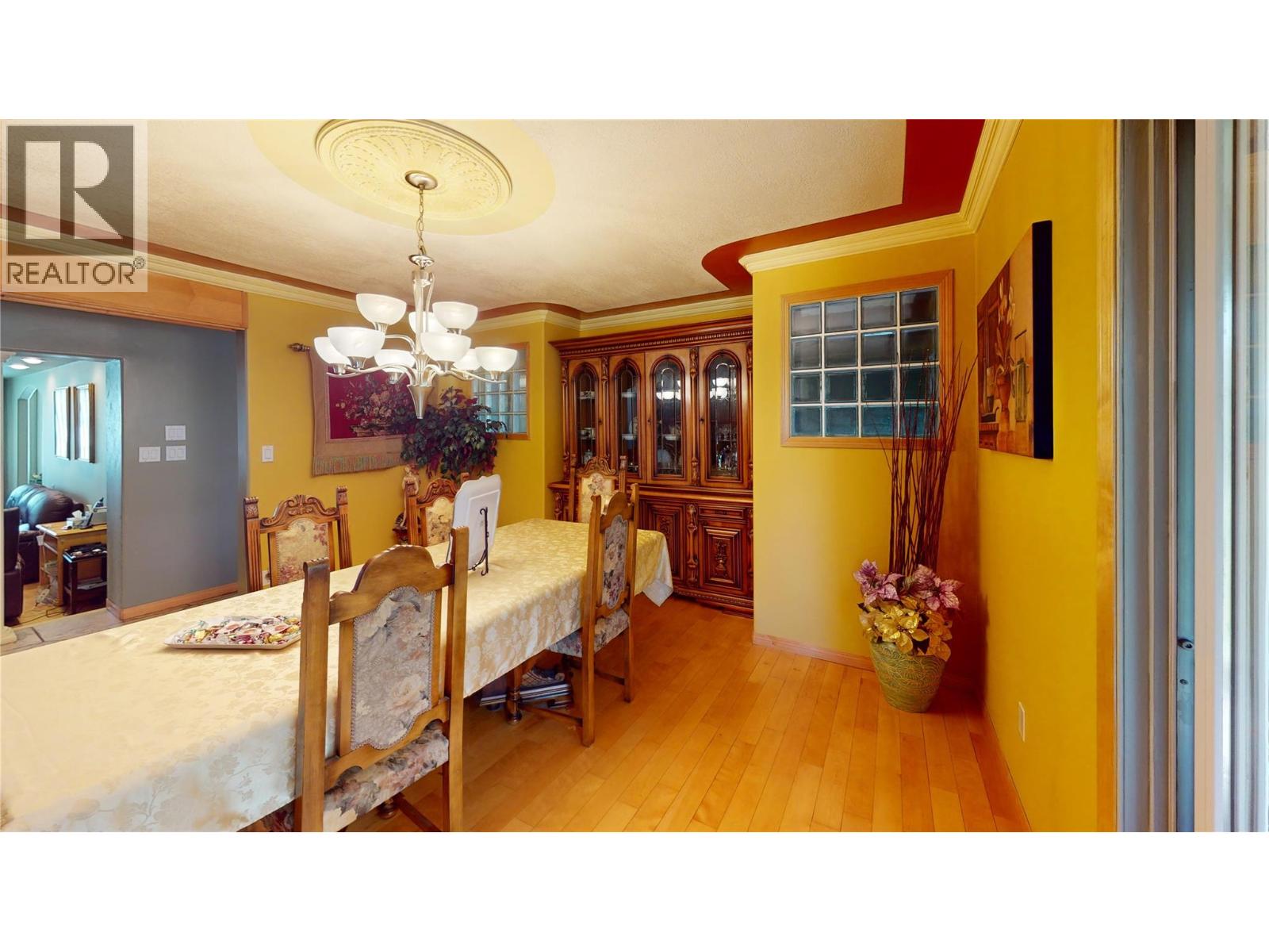 1698 Mckenzie Road, Fernie, British Columbia  V0B 1M5 - Photo 19 - 10391796