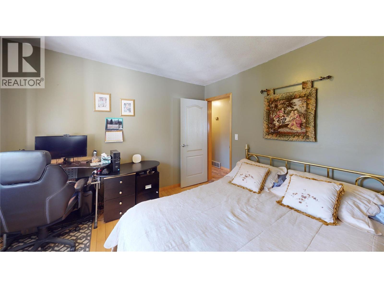 1698 Mckenzie Road, Fernie, British Columbia  V0B 1M5 - Photo 24 - 10391796