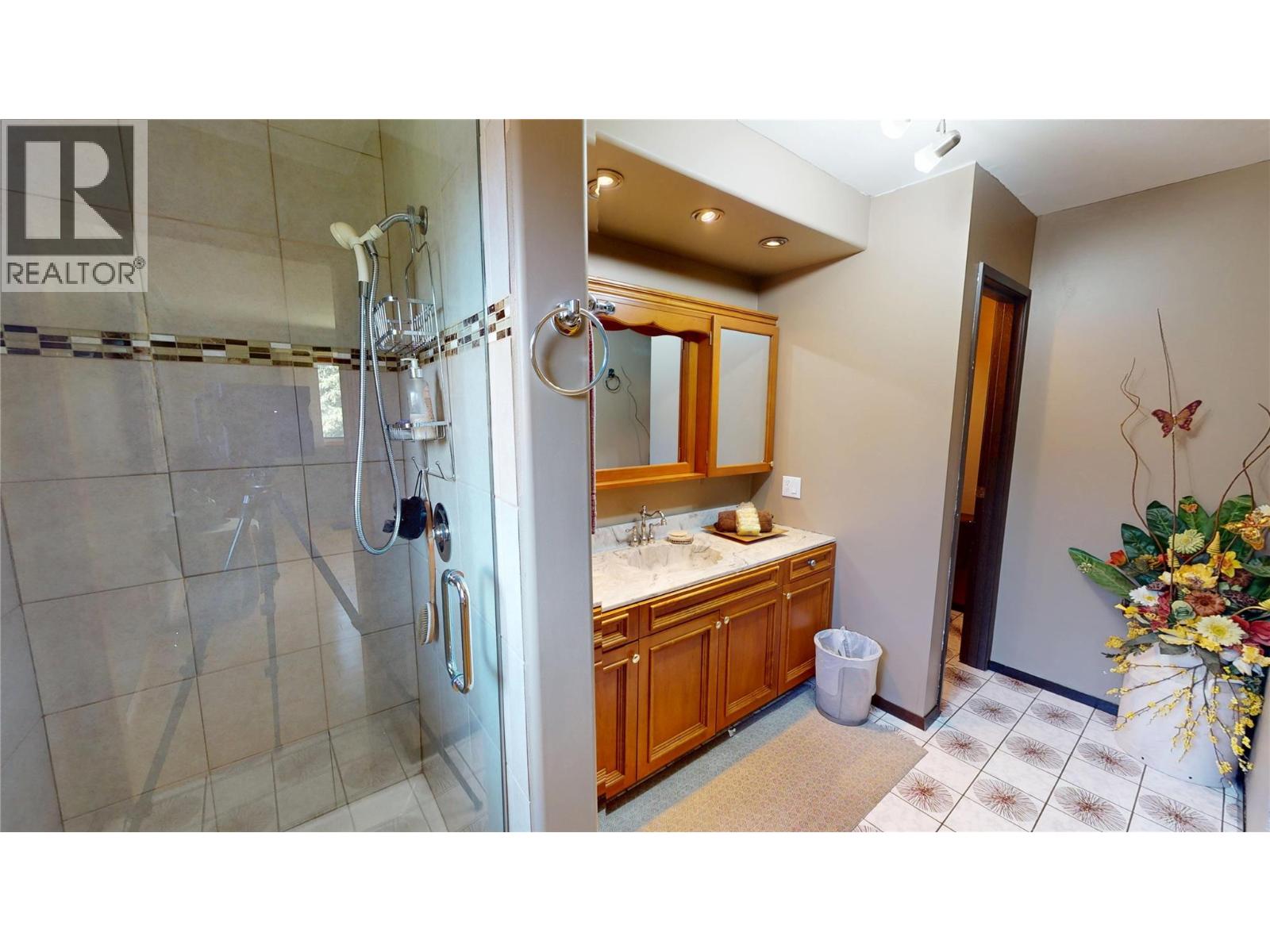 1698 Mckenzie Road, Fernie, British Columbia  V0B 1M5 - Photo 31 - 10391796