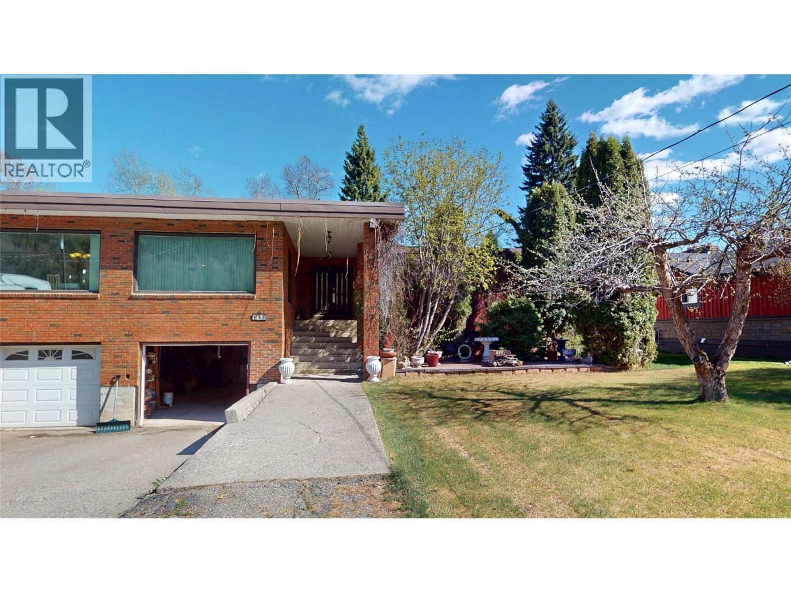 1698 Mckenzie Road, Fernie, British Columbia  V0B 1M5 - Photo 38 - 10391796