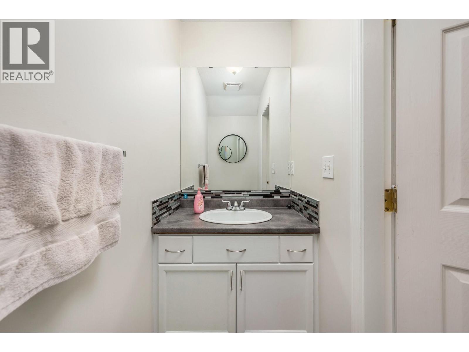 1607 43 Avenue Unit# 401, Vernon, British Columbia  V1T 9R9 - Photo 15 - 10391667