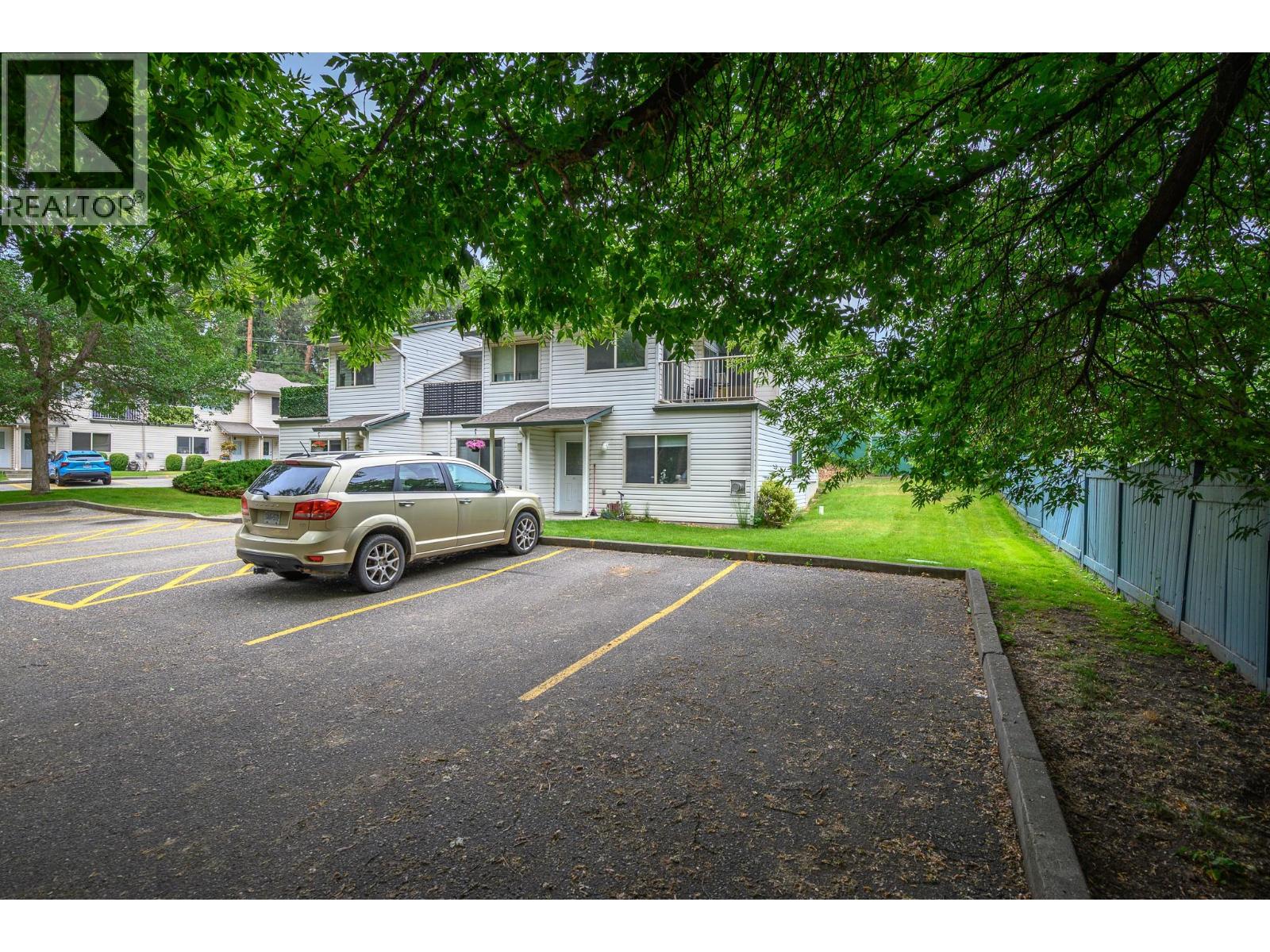 1607 43 Avenue Unit# 401, Vernon, British Columbia  V1T 9R9 - Photo 3 - 10391667