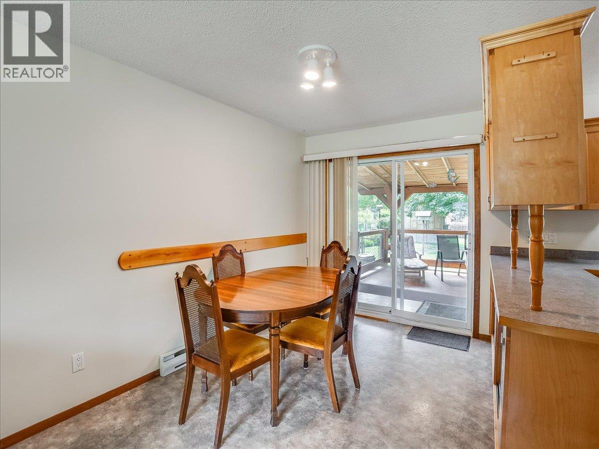 507 Arthur Street, Slocan, British Columbia  V0G 2C0 - Photo 18 - 10391363