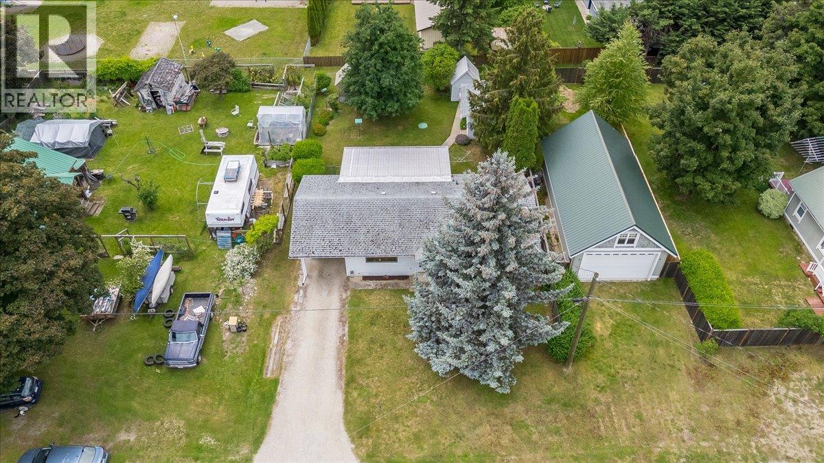 507 Arthur Street, Slocan, British Columbia  V0G 2C0 - Photo 3 - 10391363