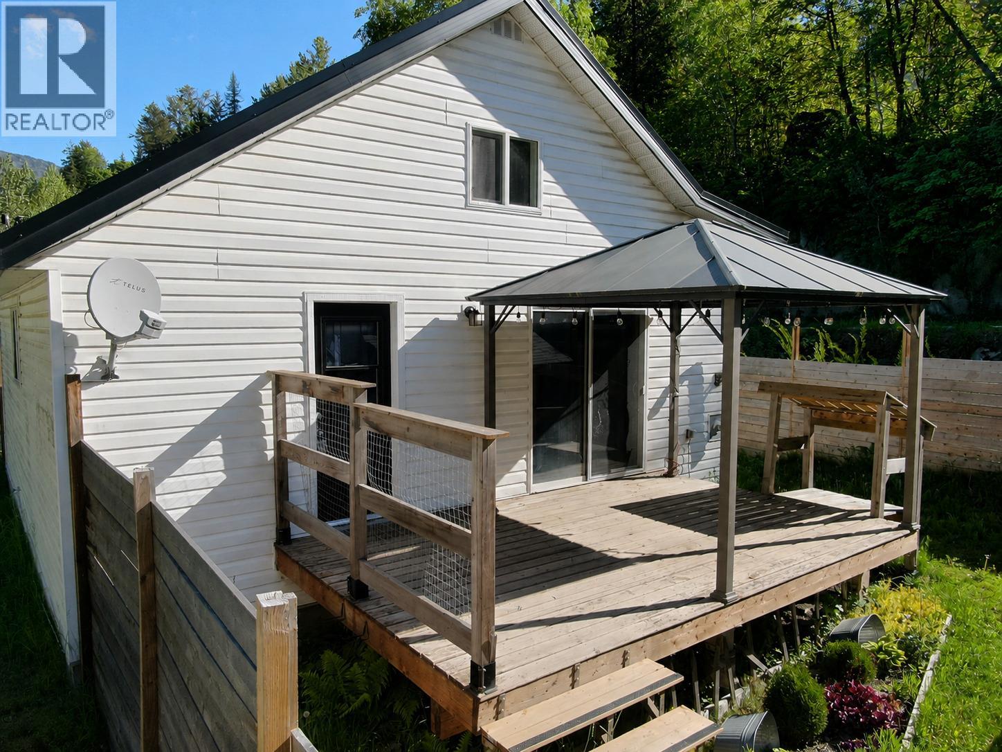 1705 PERRIER Road, nelson, British Columbia