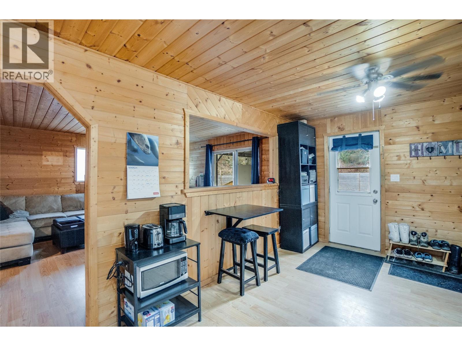 1705 Perrier Road, Nelson, British Columbia  V1L 6Y8 - Photo 5 - 10391888
