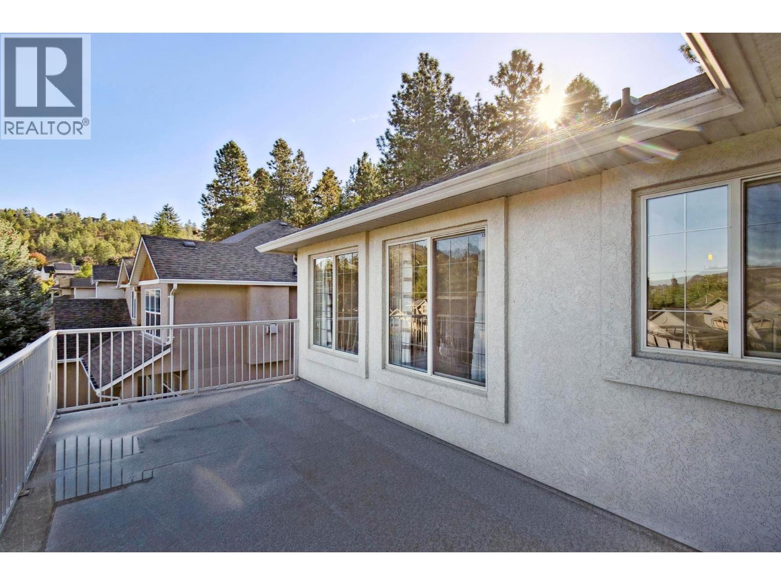 2089 Bowron Street, Kelowna, British Columbia  V1V 2P2 - Photo 10 - 10391835