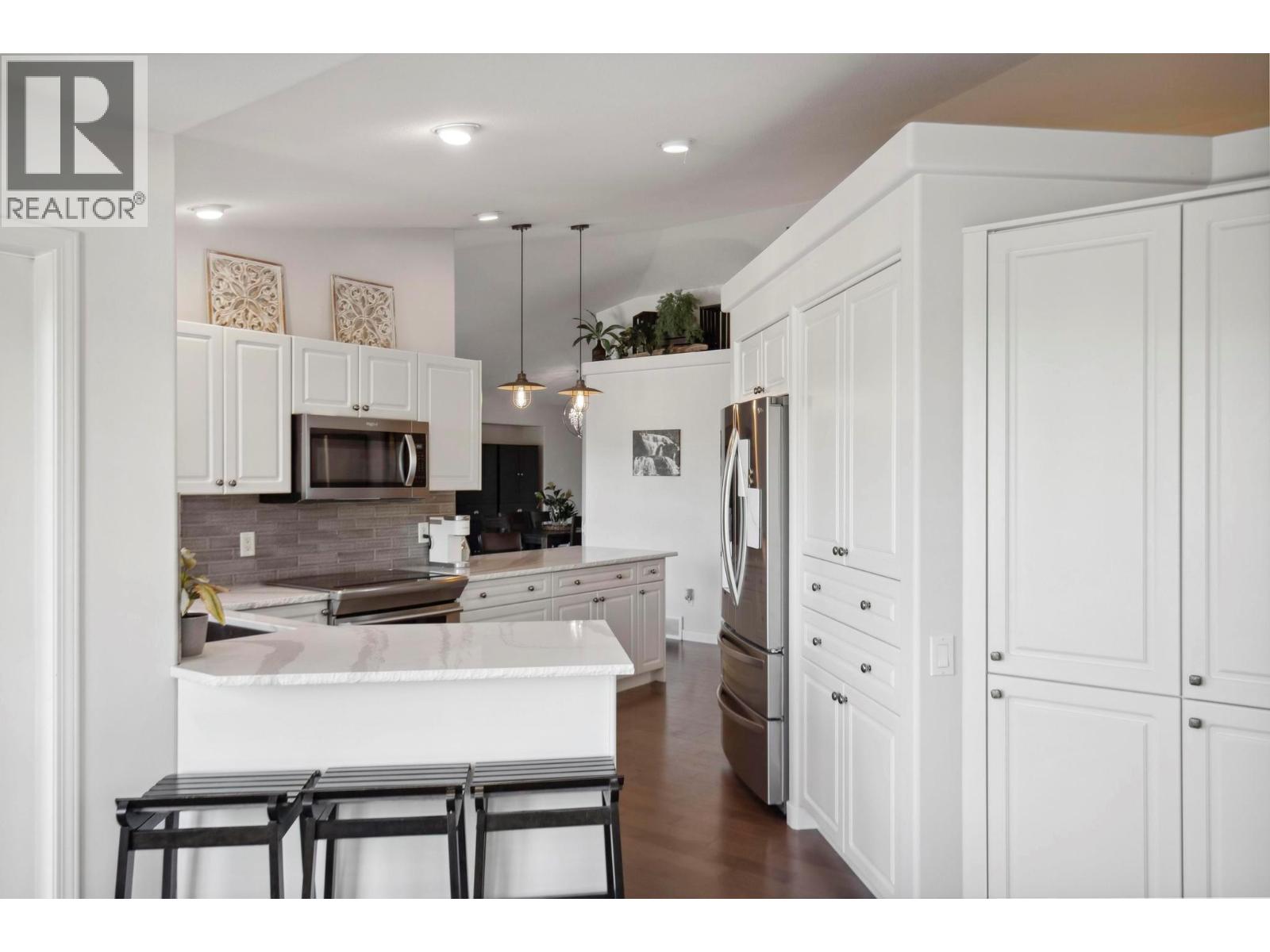 2089 Bowron Street, Kelowna, British Columbia  V1V 2P2 - Photo 12 - 10391835