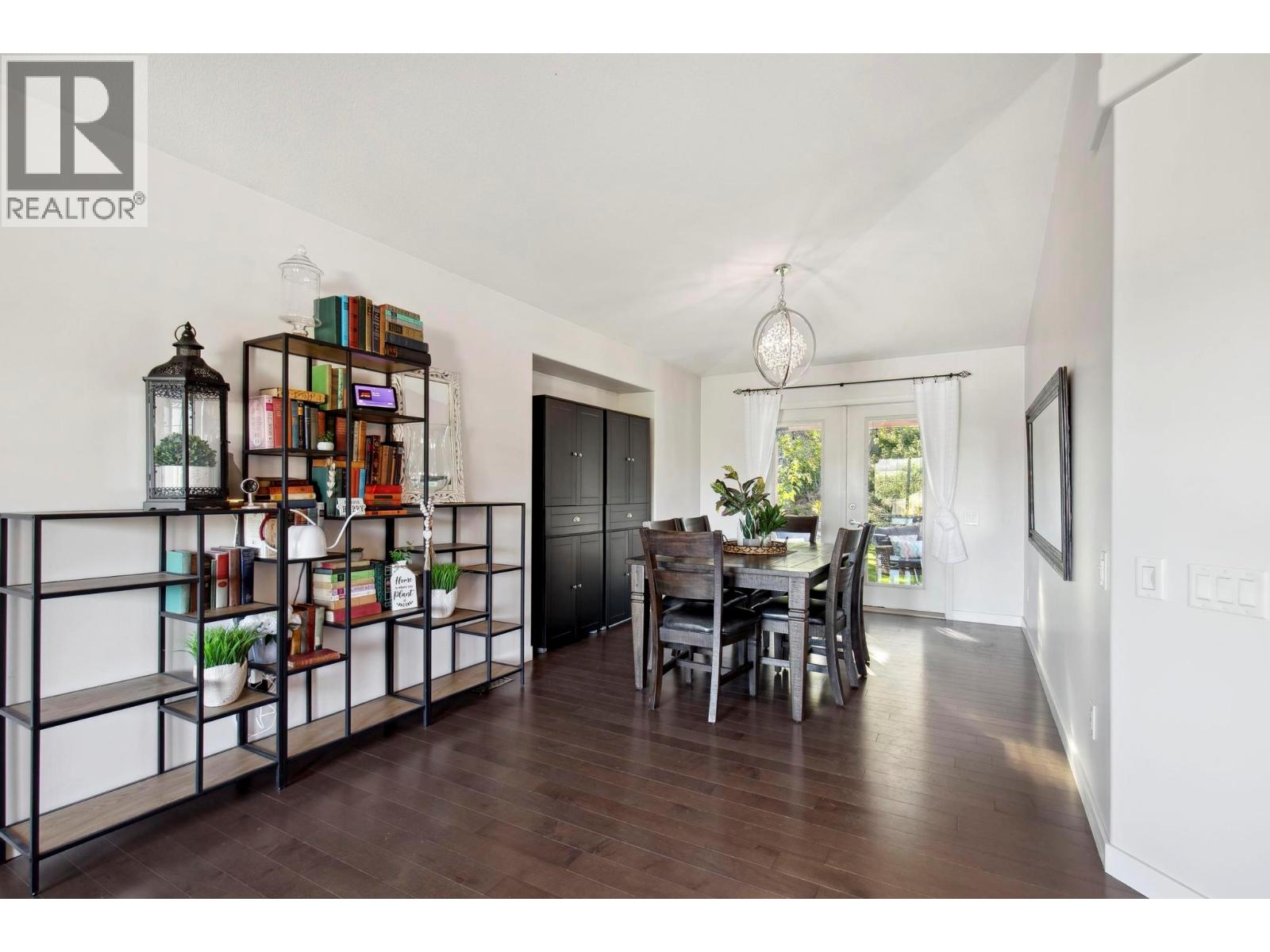 2089 Bowron Street, Kelowna, British Columbia  V1V 2P2 - Photo 17 - 10391835