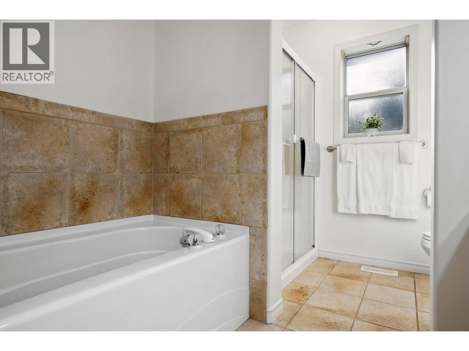 2089 Bowron Street, Kelowna, British Columbia  V1V 2P2 - Photo 26 - 10391835