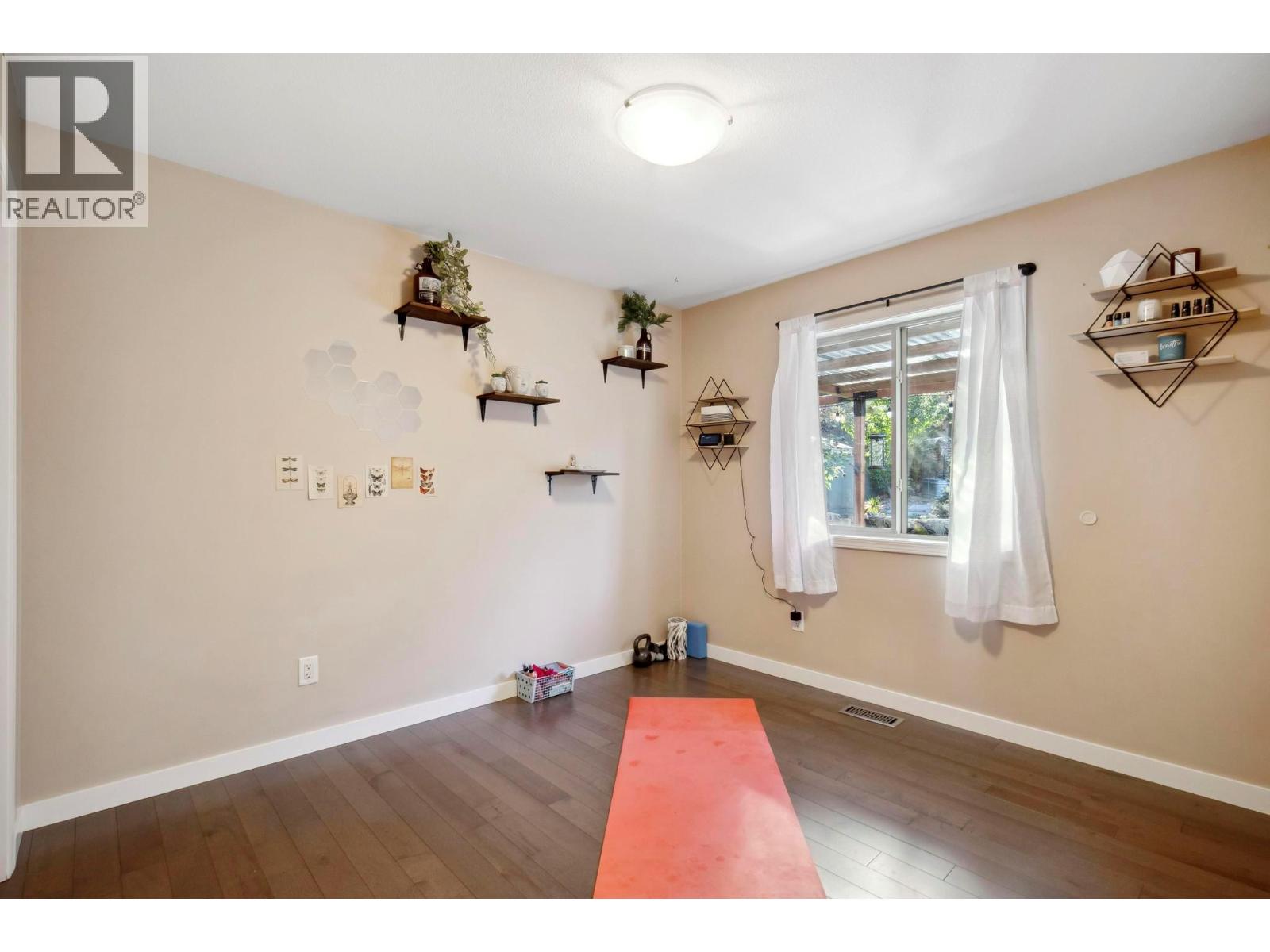 2089 Bowron Street, Kelowna, British Columbia  V1V 2P2 - Photo 30 - 10391835