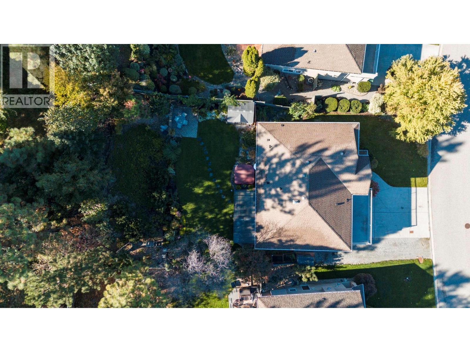 2089 Bowron Street, Kelowna, British Columbia  V1V 2P2 - Photo 45 - 10391835