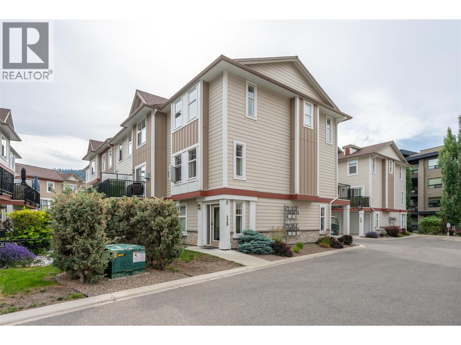 3363 Wilson Street Unit# 128, Penticton, British Columbia  V2A 8E3 - Photo 1 - 10391413